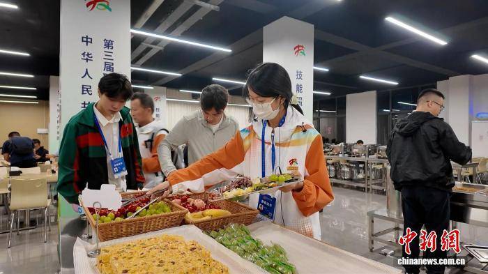 第三届全国技能大赛侧记:一封封感谢信里的“中原温度”