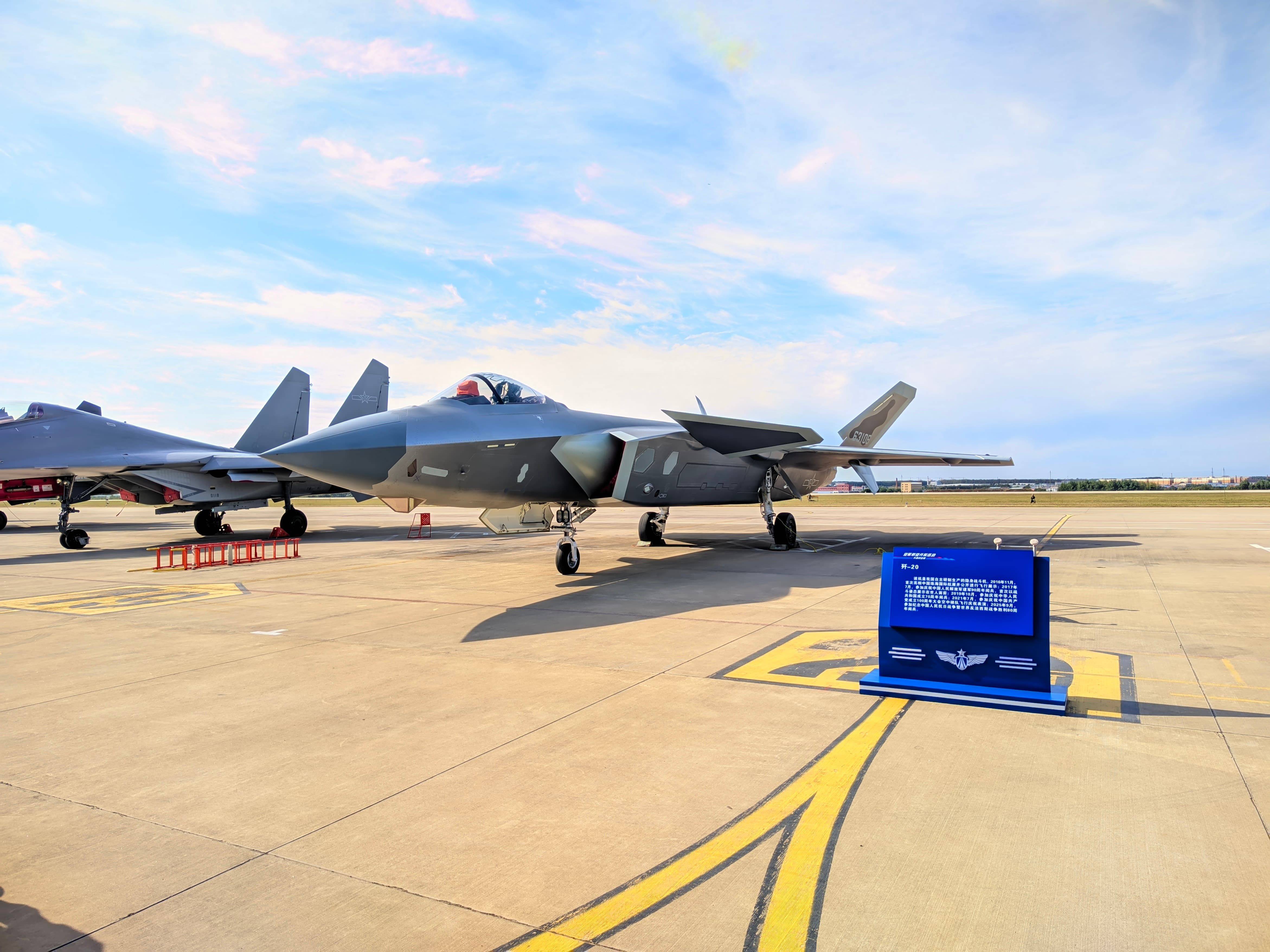 2025长春航展,为何敢拿歼-20进行静态展示?