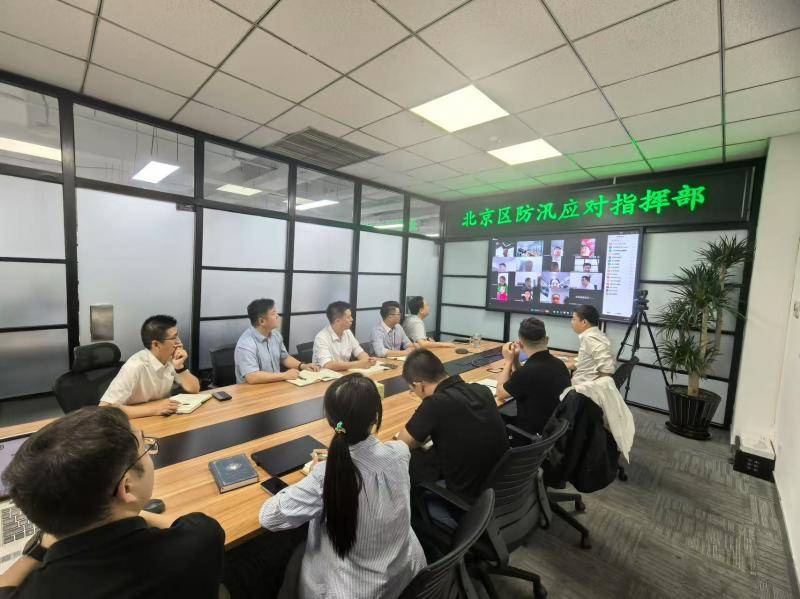 半两财经 | 全员上阵 北京顺丰紧急启动防汛应急机制