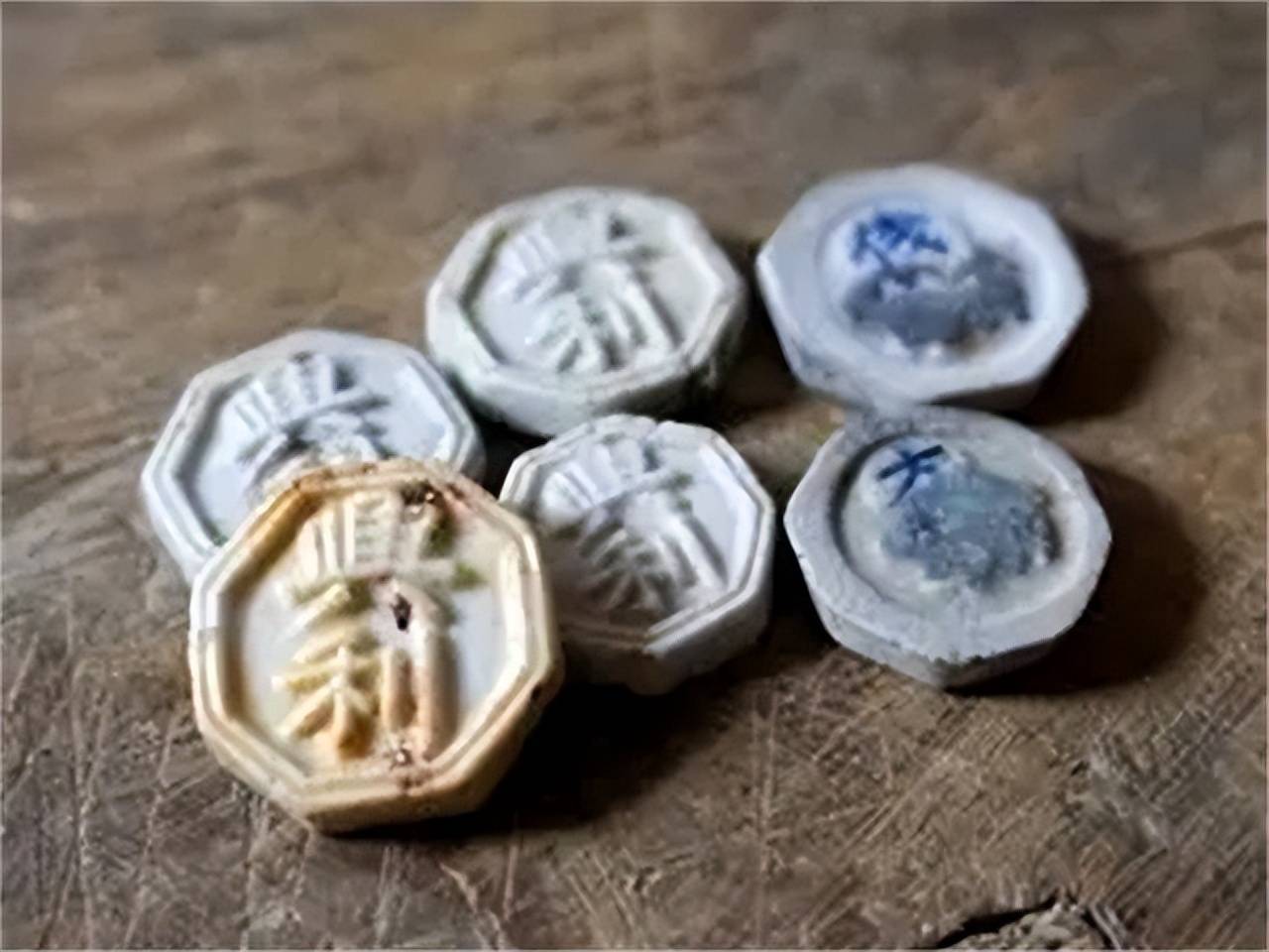 “财通四海”：19世纪暹罗华人瓷币的“全球生命史”